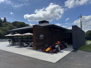 M-TRACEに家具が入りました！